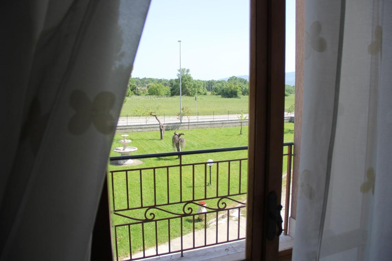 B&S Bed & Breakfast Vinchiaturo Екстериор снимка